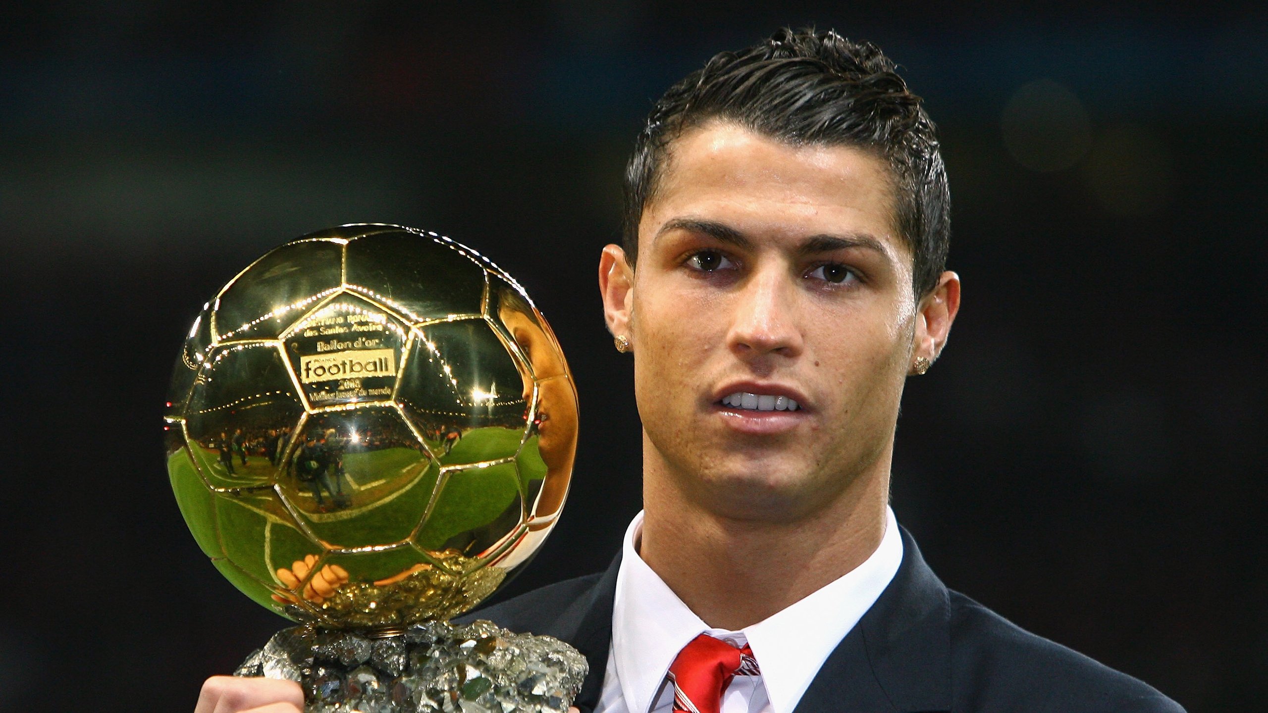 法甲赛季中的明星球员亮点表现，法甲赛季中的明星球员亮点表现是什么